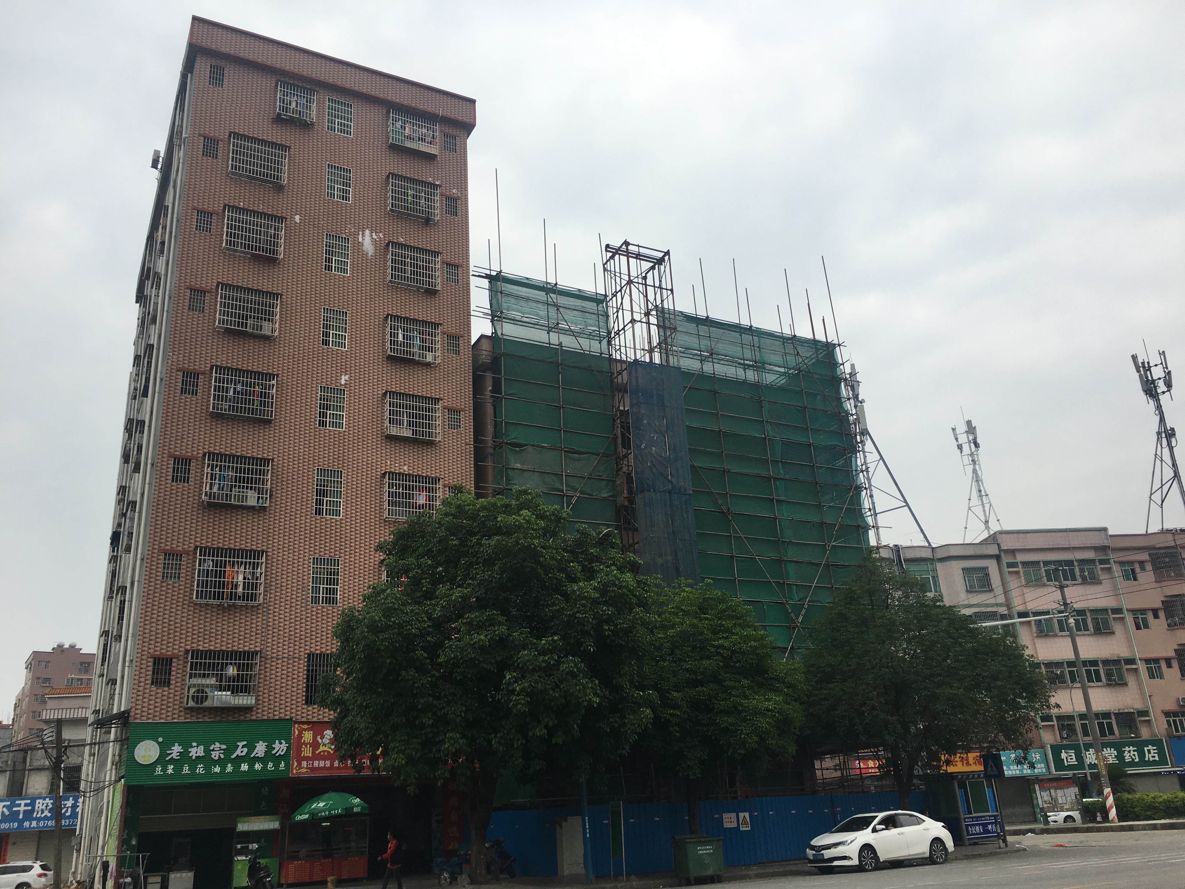 东莞明框玻璃幕墙旧楼改造